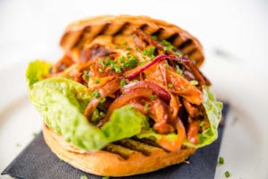 ij-kantine-pulled-mushroom-broodje-lunch